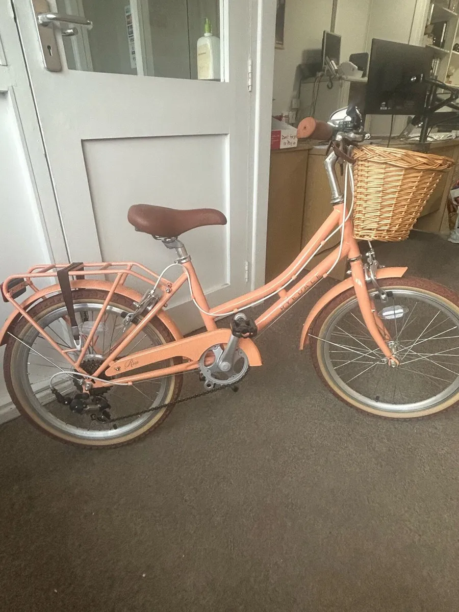 Kids bike - Image 1