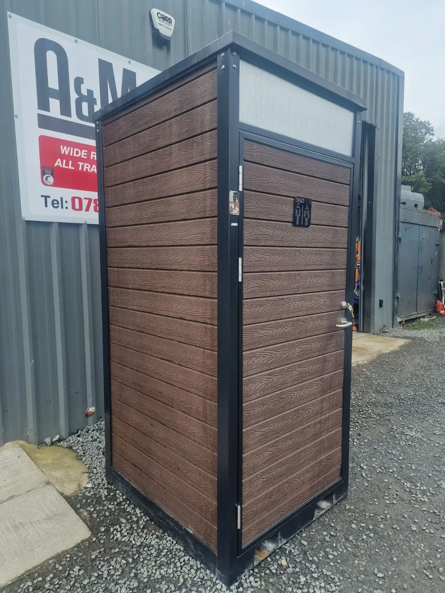 Toilet block single toilet - Image 1