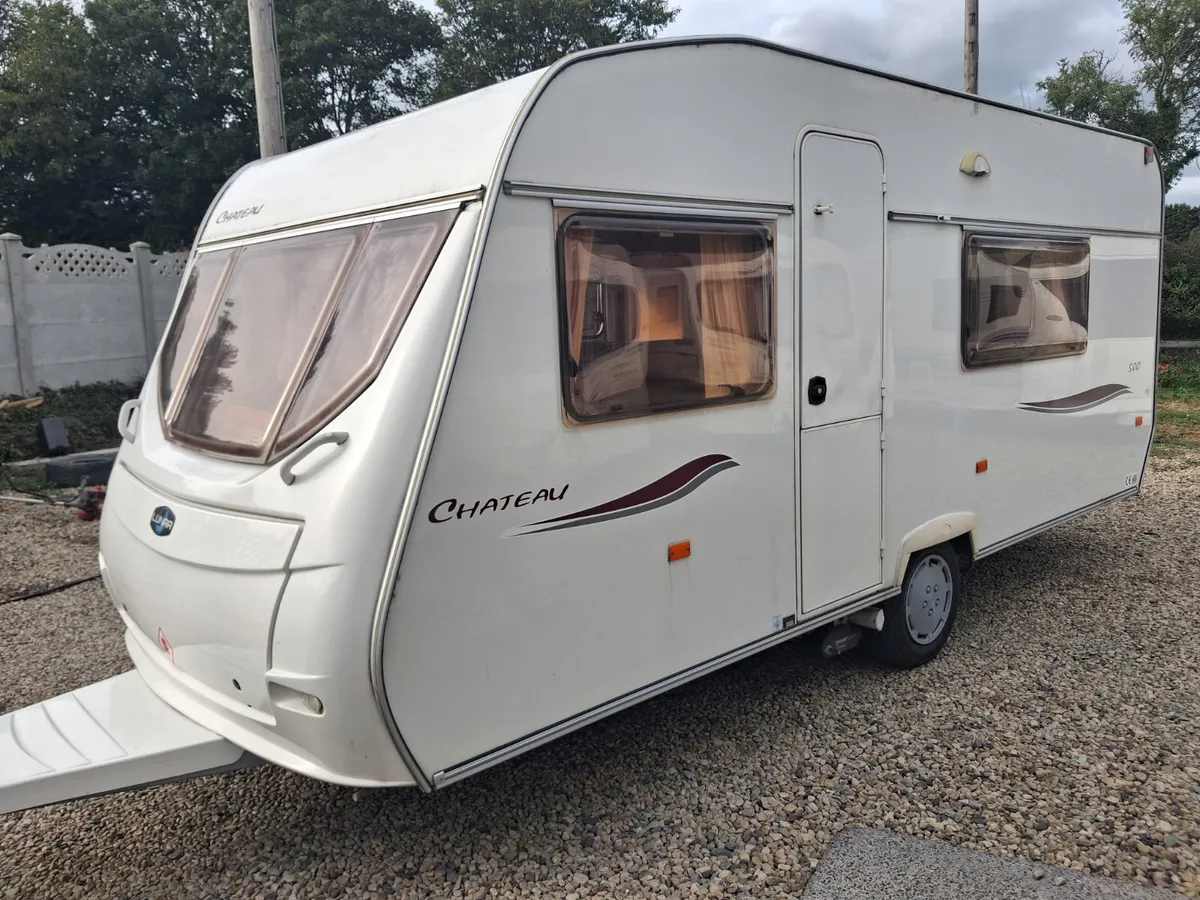 2007 fixed bunk bed 5/6 berth caravan with awning - Image 3