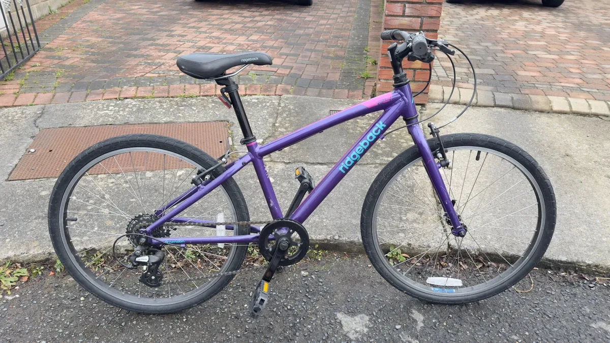 Child's Bike - Image 1