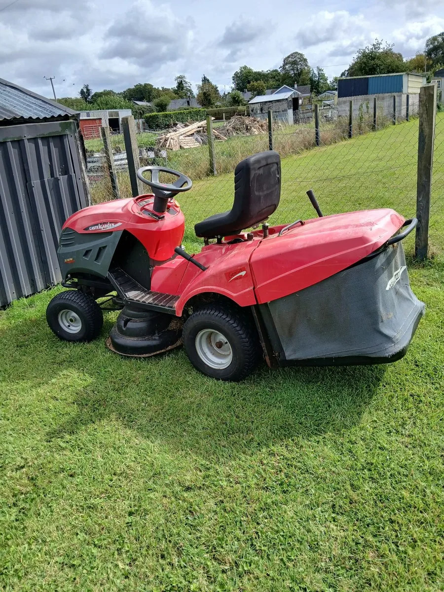 Ride on lawn mower - Image 4