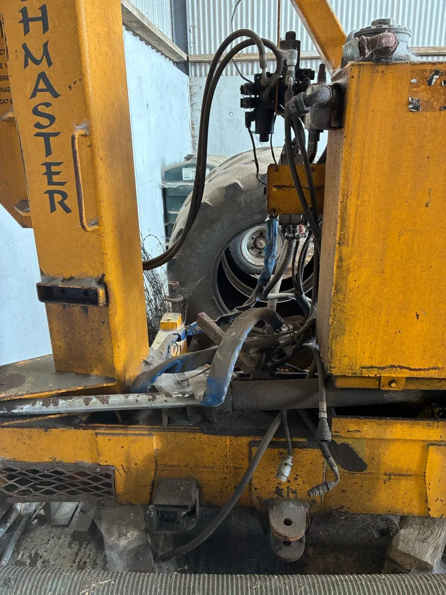 Moffett hedgecutter - Image 3