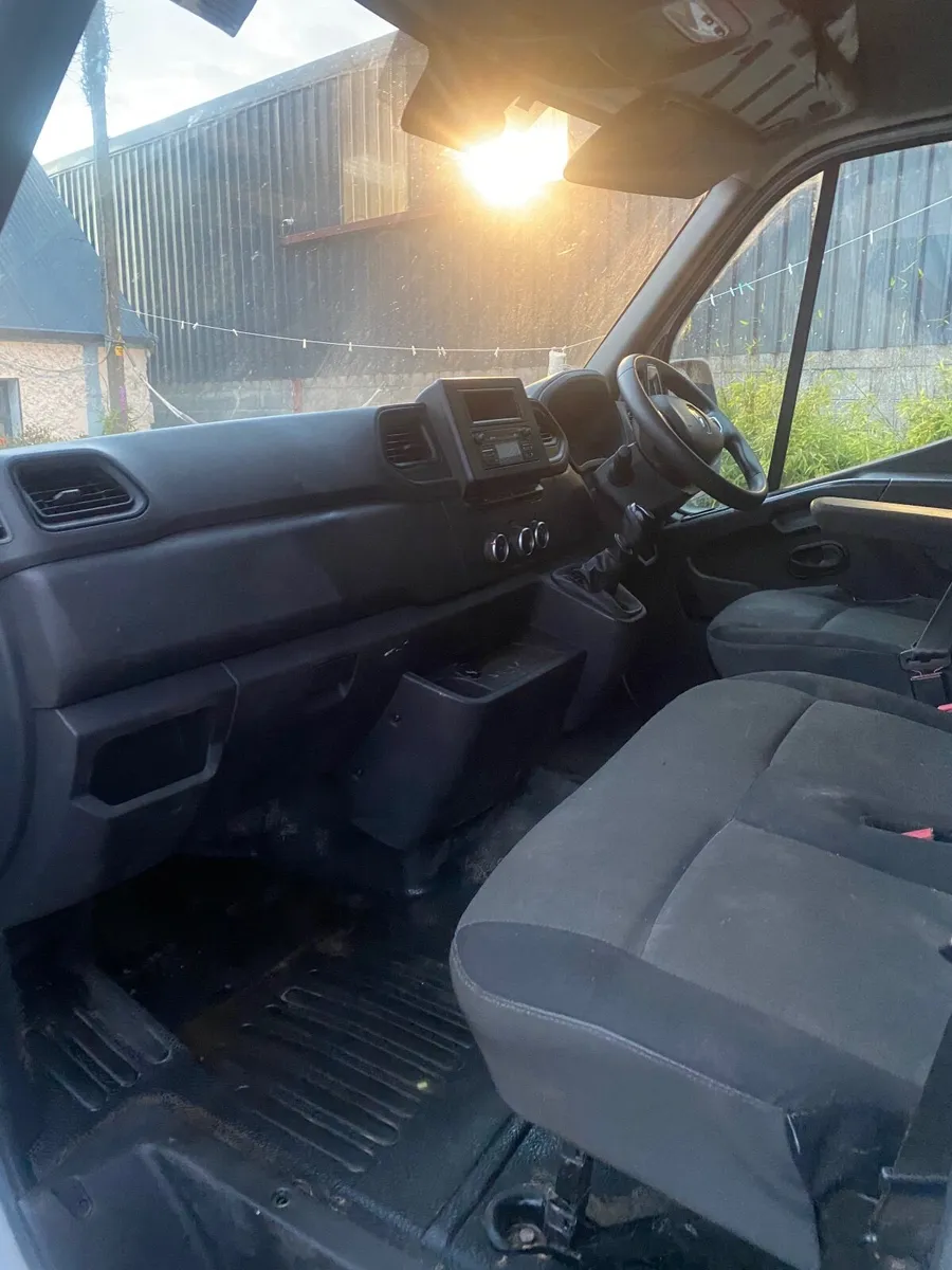 Renault Master 2020 - Image 4