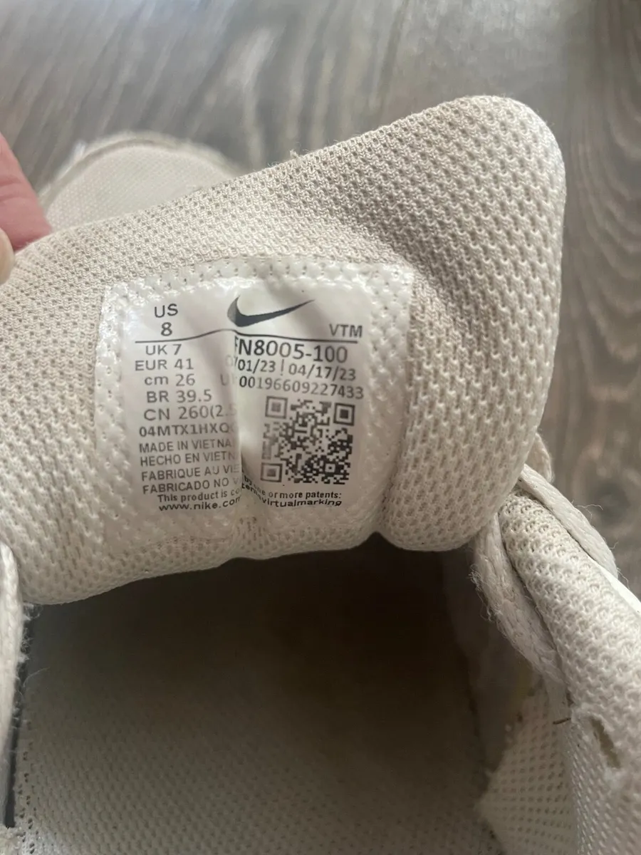 Shoes - Image 2
