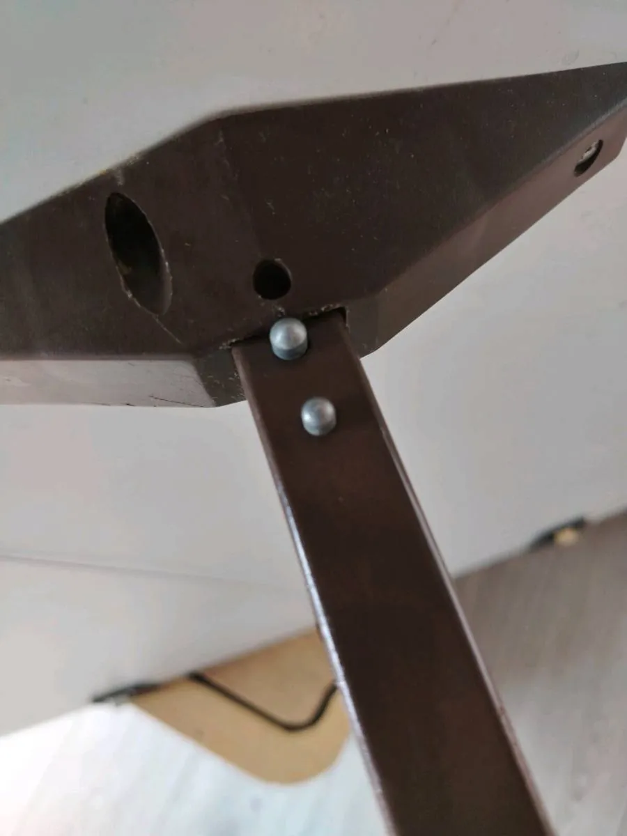 Drop down camper table - Image 2