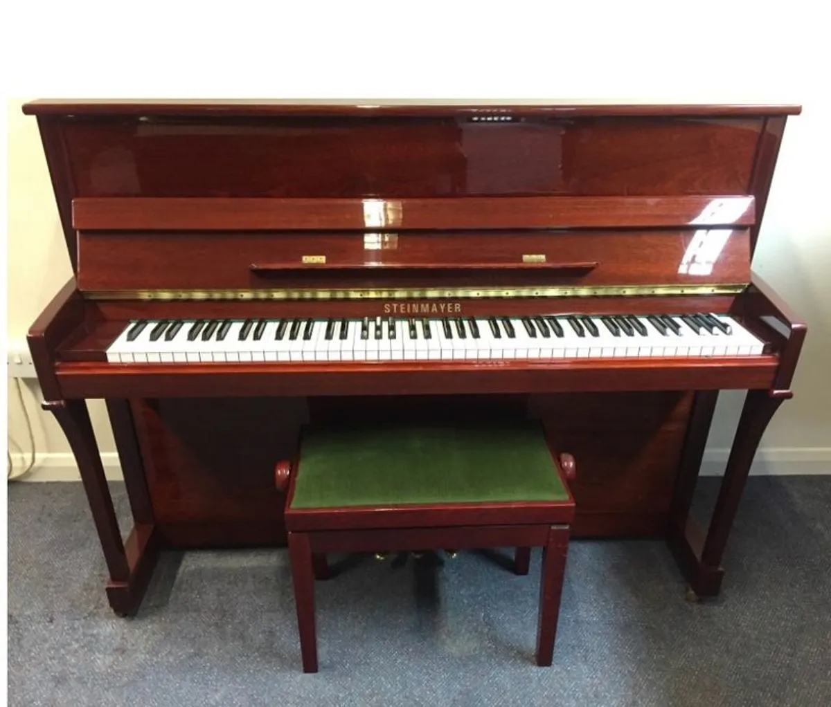 piano - Image 1