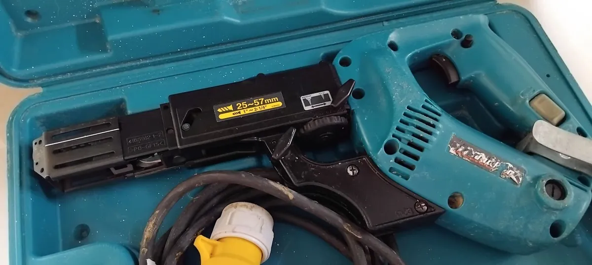 Makita 6834 Autofeed 110v - Image 3