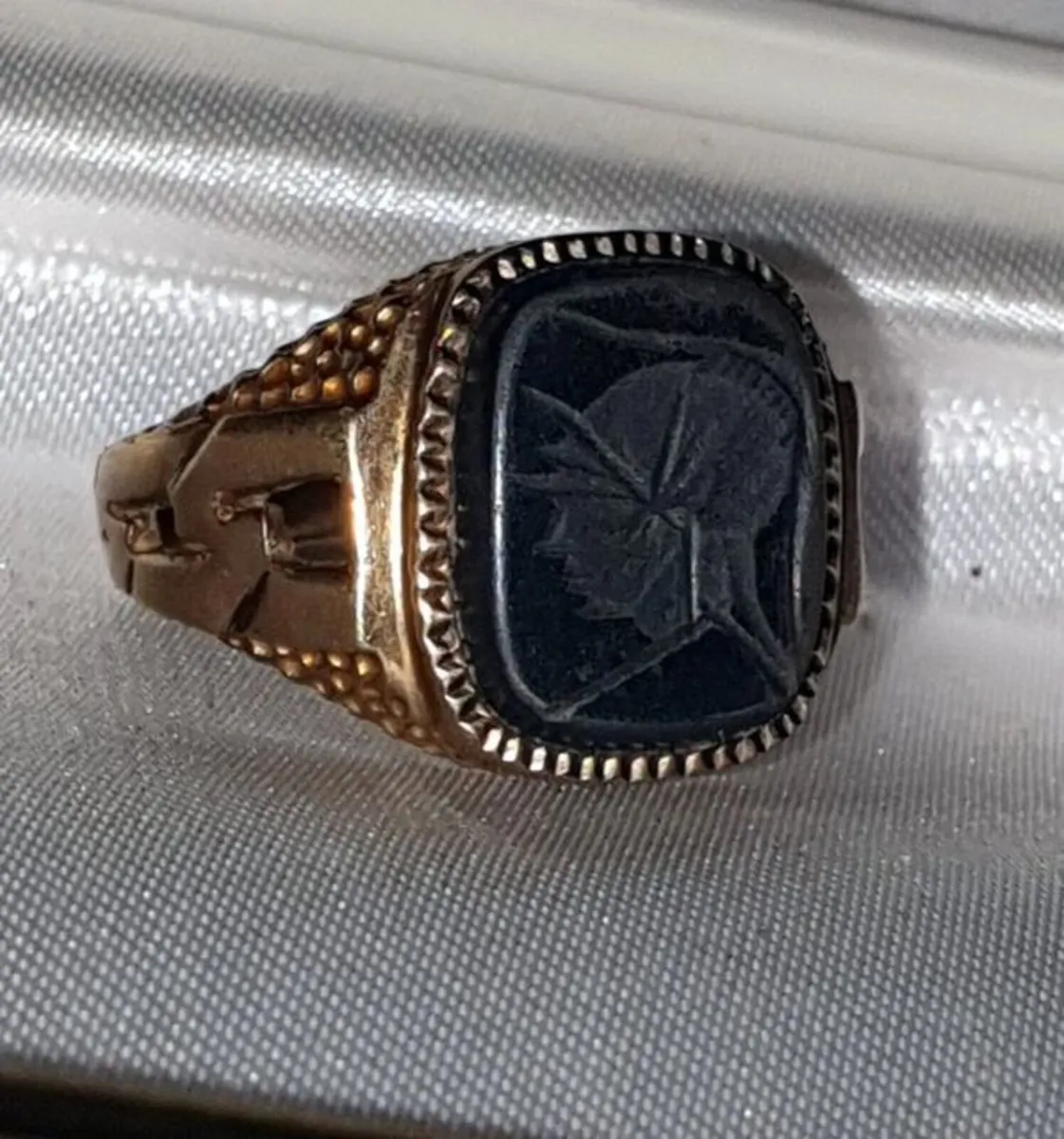 Vintage 9ct Gold Men’s Signet Ring - Image 4