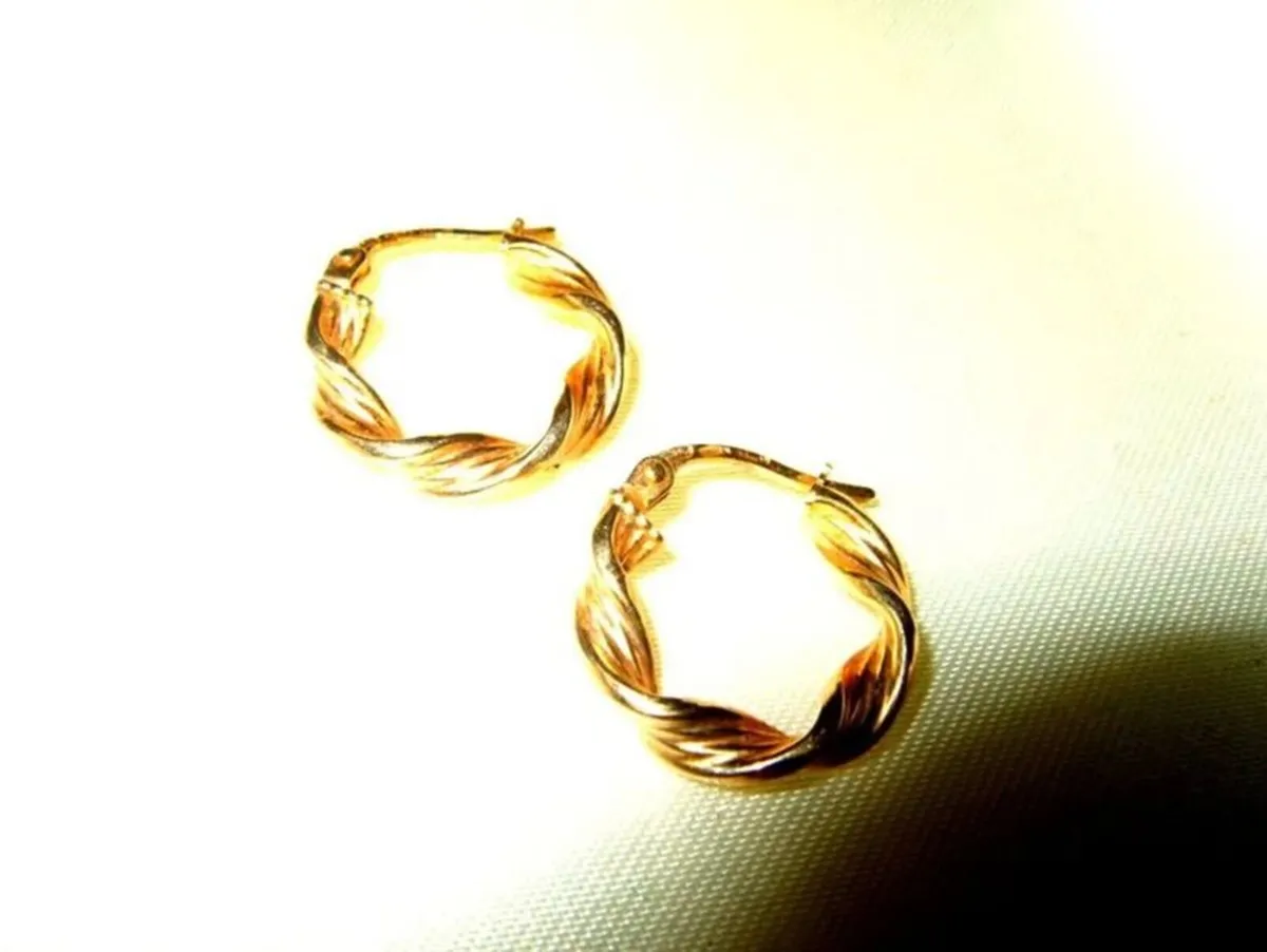 Pristine 9ct Gold 1" Twisted Rope Hoop Earrings - Image 2