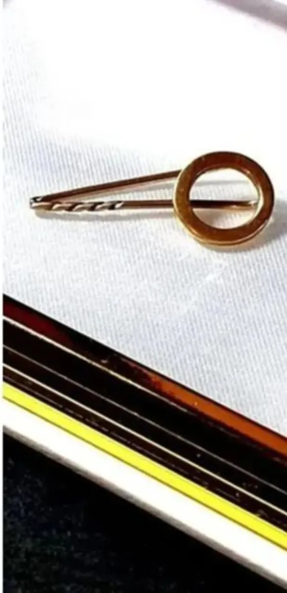 Vintage 9ct Gold Tie Pin - Image 3