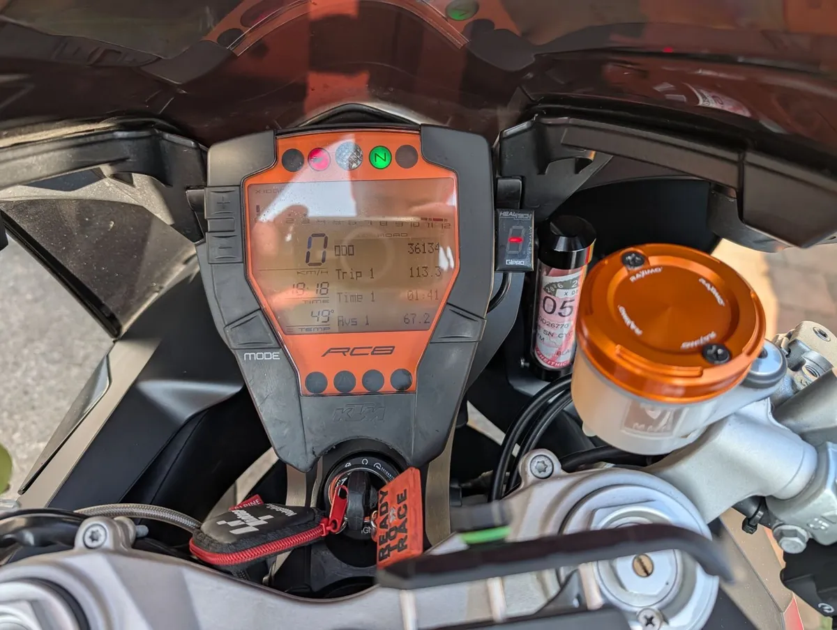 KTM RC8 2010 - Image 4