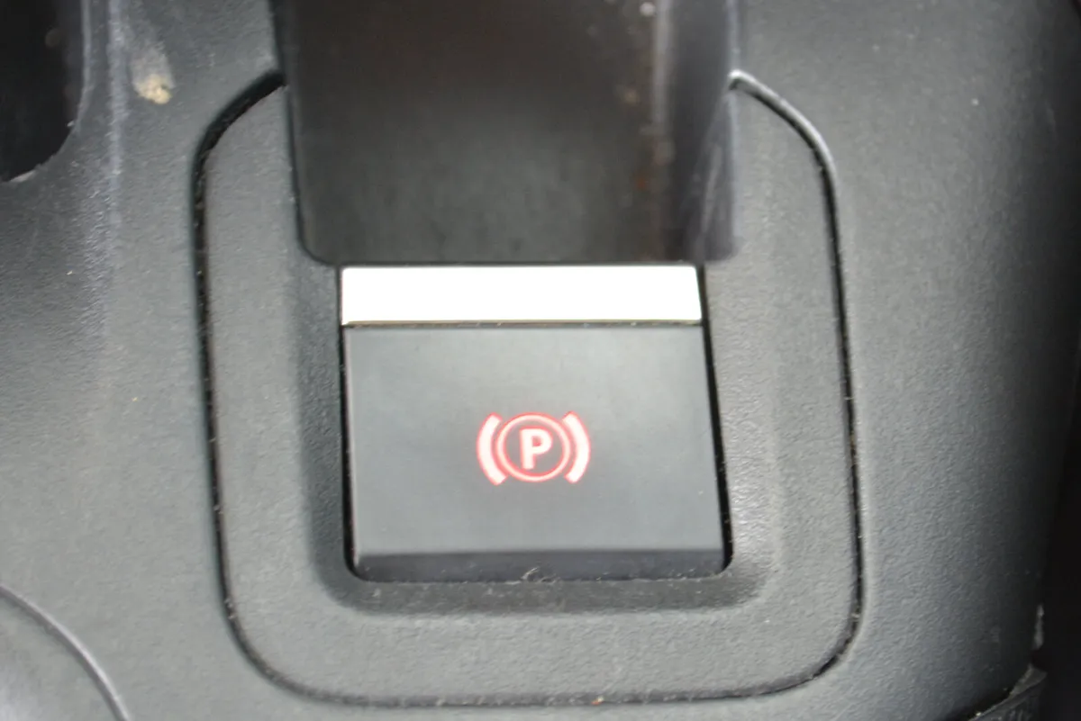 Opel Combo - 3 seat - Dealer Service History - Image 4
