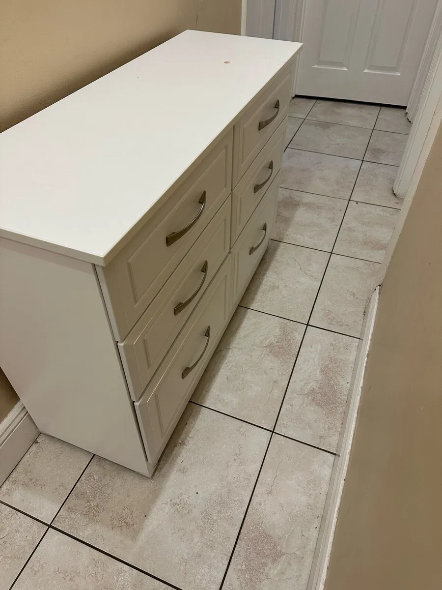 Set of drawers - Image 1