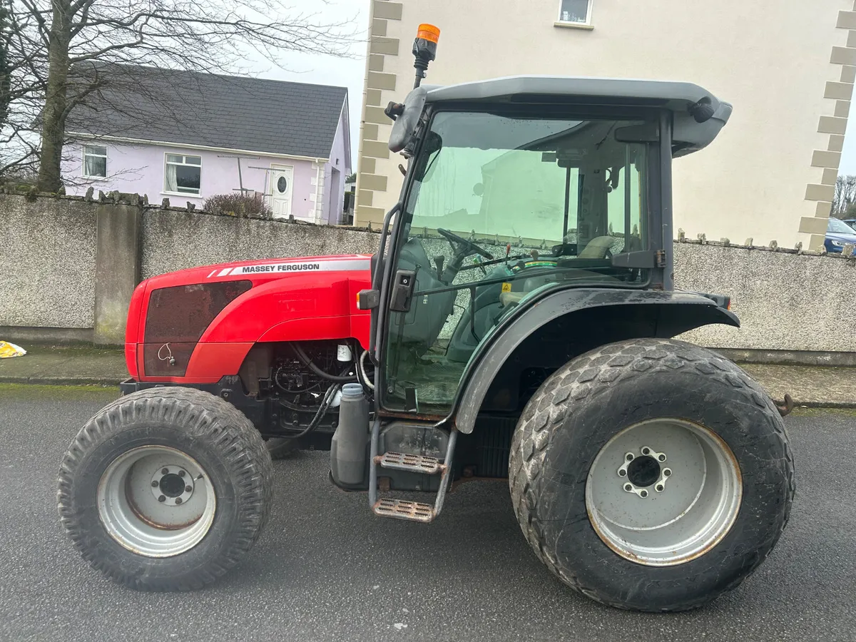 2006 Massey Ferguson 65hp Tractor - Image 4