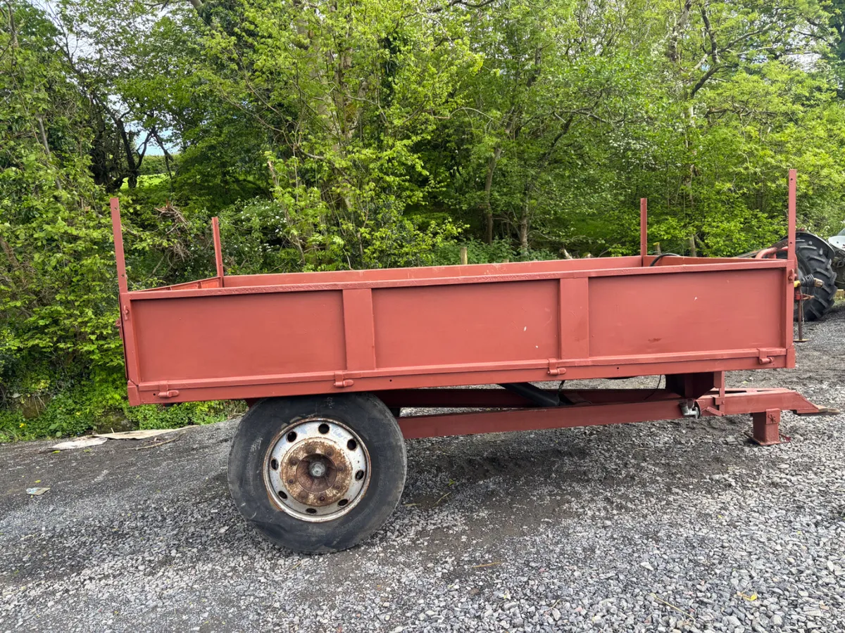 Tractor Tipping Trailer - Image 3