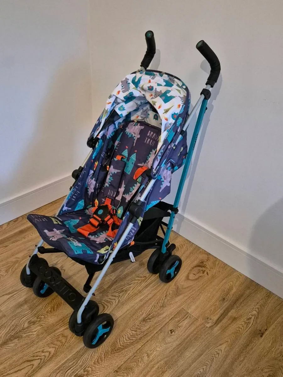 Child Stroller - Image 1