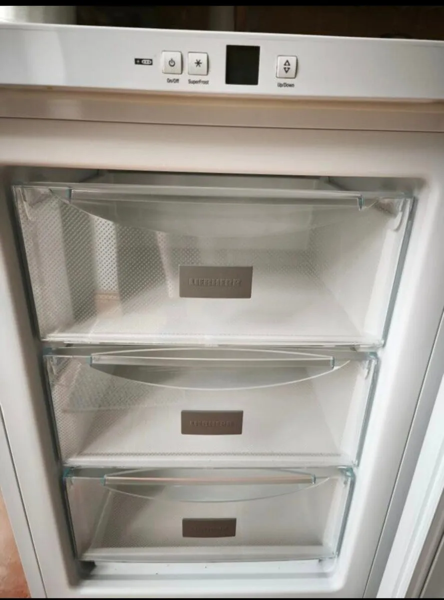LIEBHERR FRIDGE FREEZER - Image 3