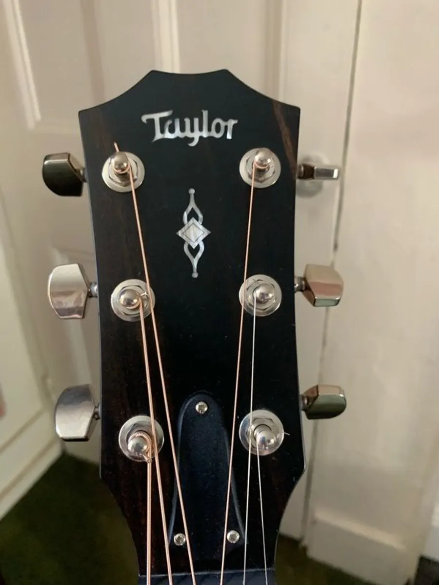 Taylor 317e Grand Pacific with Hard Case - Image 2