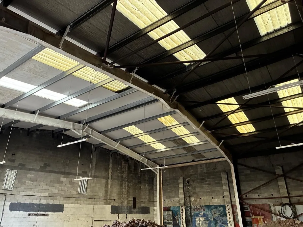 Industrial Building – Structural Steel, Roof - Image 1
