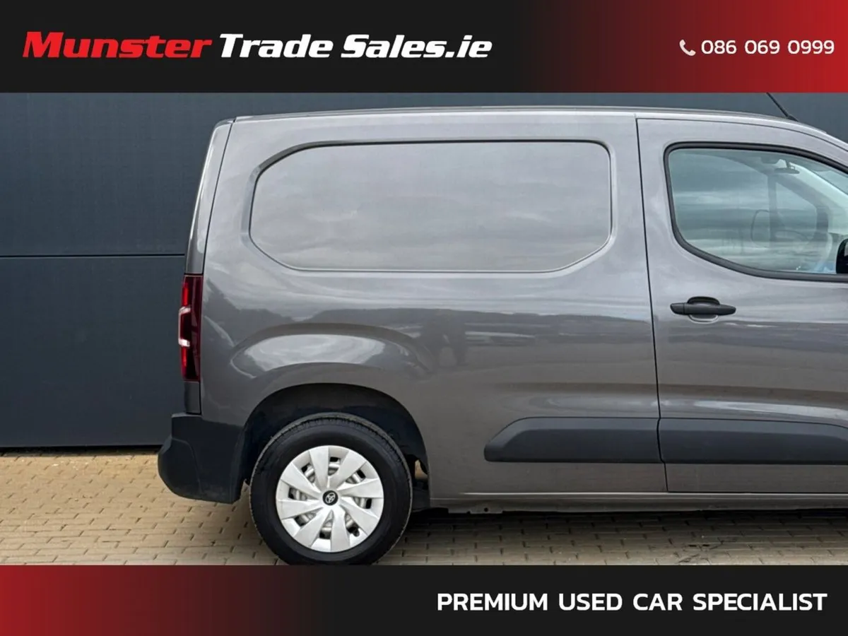 Toyota Proace City 1.5 Diesel  3 Seater - Image 2