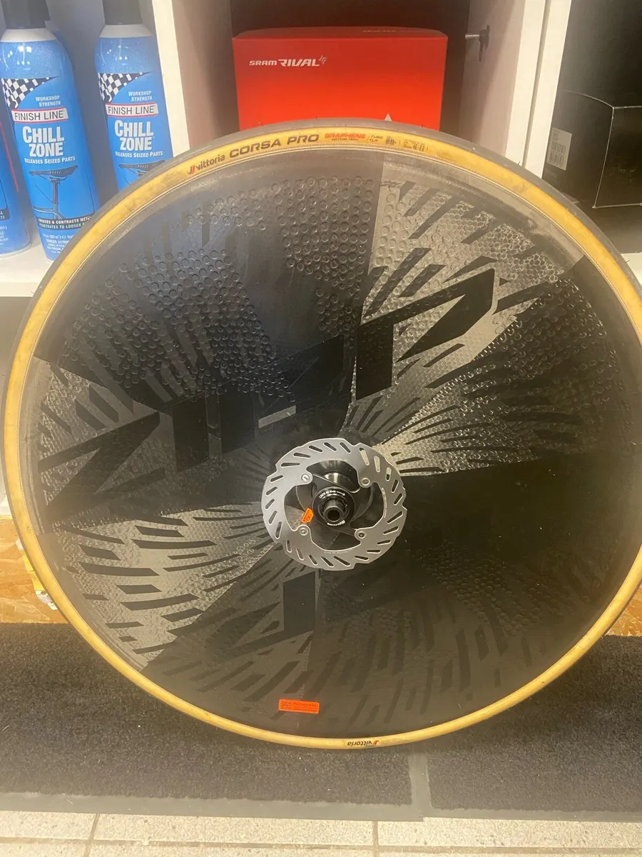 Zipp Sub 9  + Shimano 45 TLF Carbon Wheelset - Image 2
