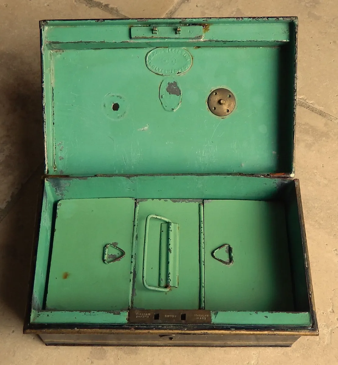 Vintage Knowles & Son Metal Cash Box - Image 2