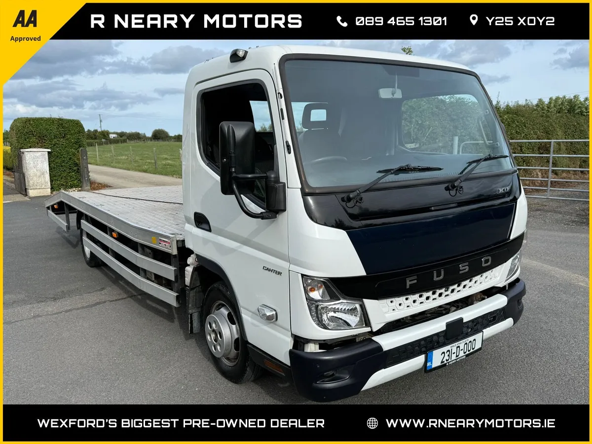 2023 Mitsubishi Canter Recovery Truck Manual - Image 1