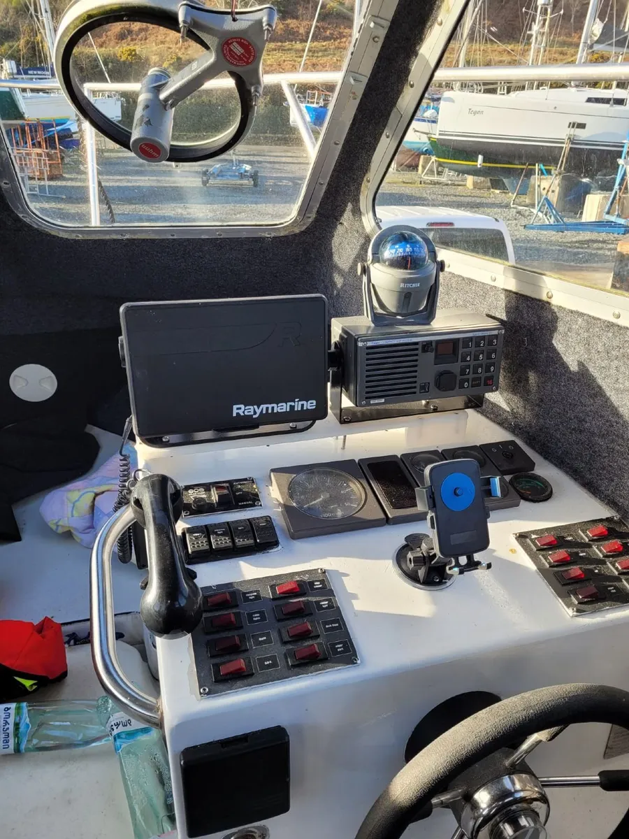 fish finder - Image 1