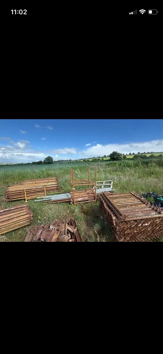Scaffolding - Image 2
