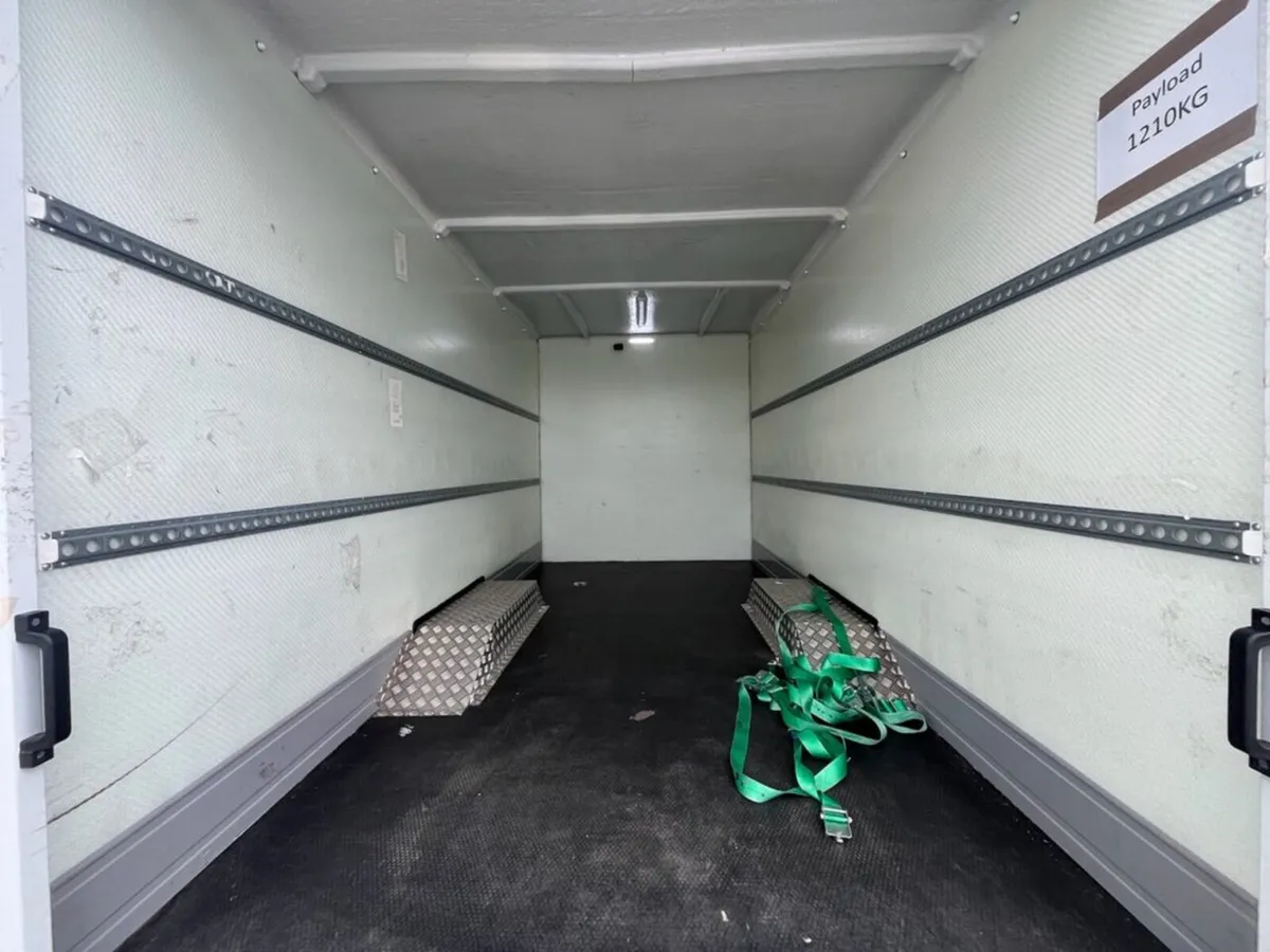 2024 Maxus eDeliver 9 Luton Low Loader Van - Image 3