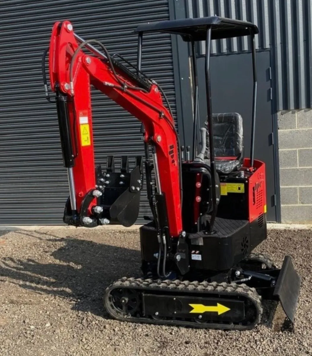 JPC HT12 Mini Digger Unused . - Image 4