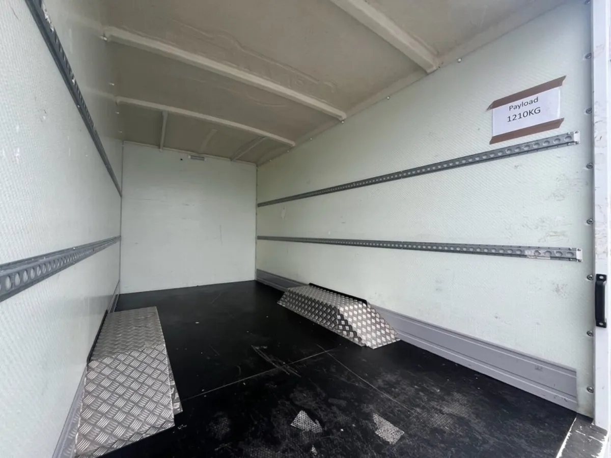 2024 Maxus eDeliver 9 Luton Low Loader Van - Image 4
