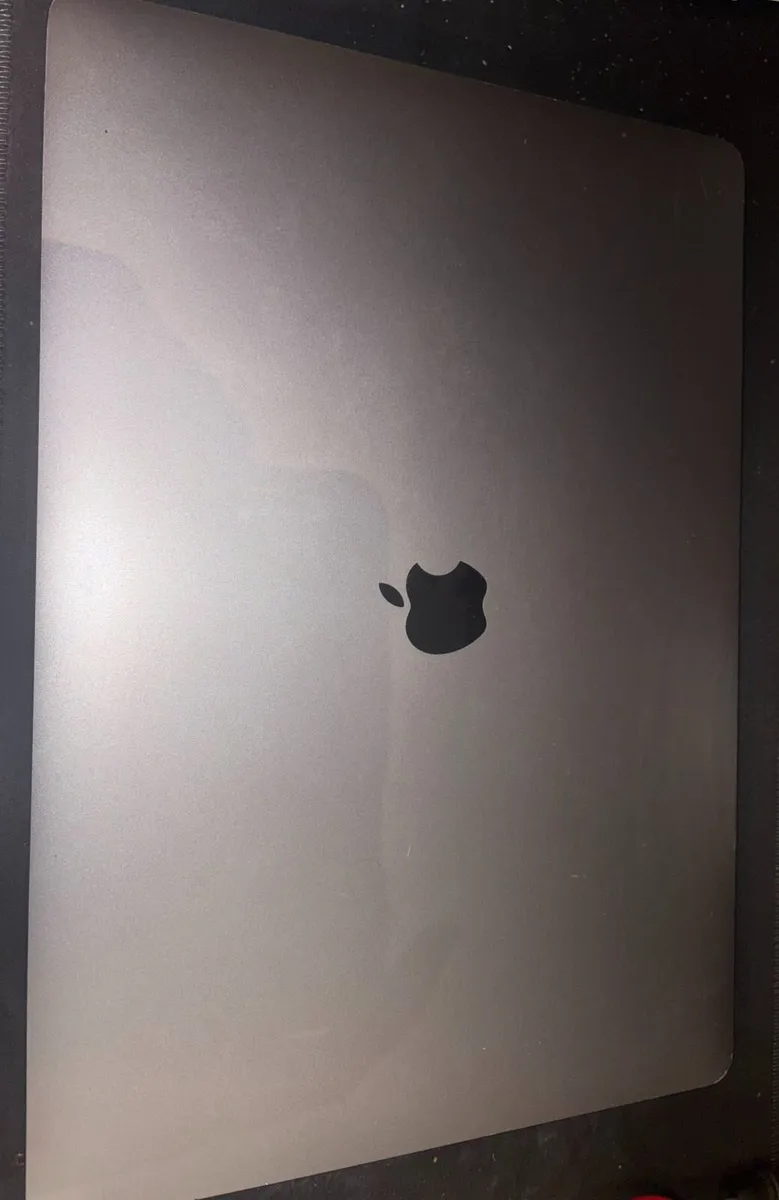 Macbook Pro 16-Inch (2019) -i7, 16GB ram- 500GB - Image 3