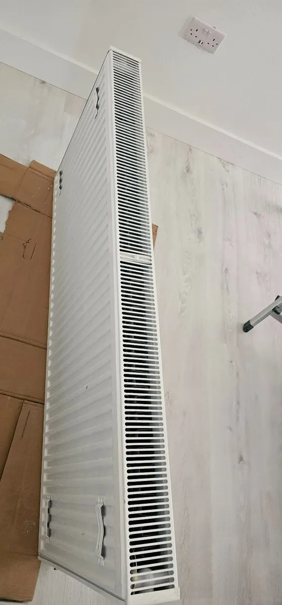 Radiator 130cm x 60cm x 10cm - Image 3