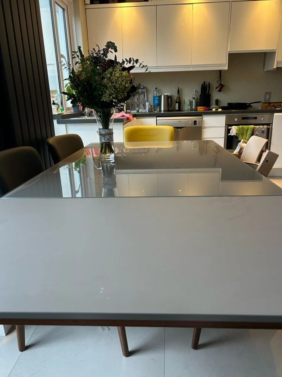 Connubia Eminence Extendable Dining Table 130cm (Grey Glass/Walnut) - Image 4