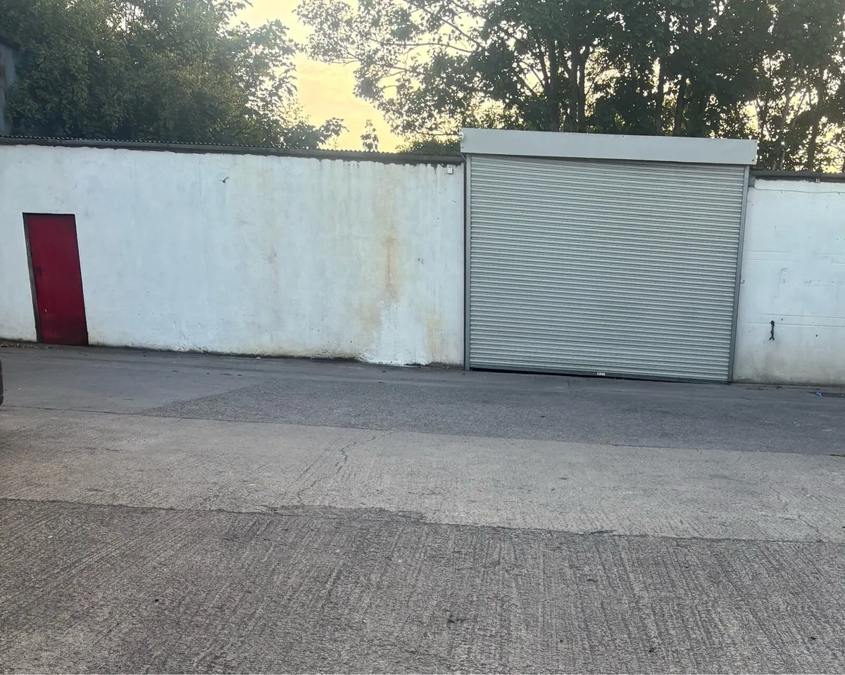 Commercial Unit - Image 1