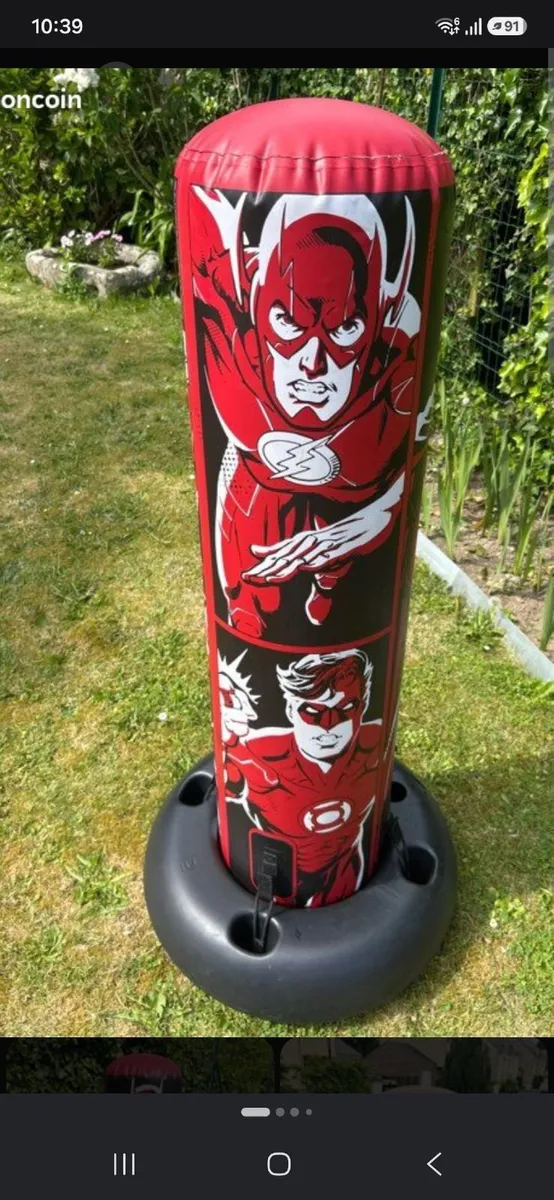 Boxing bag (inflatable) and gloves for kids. - Image 2