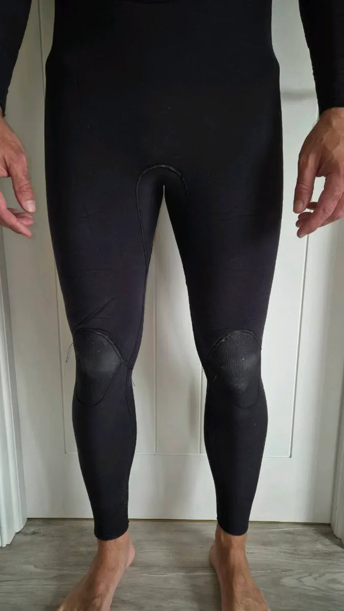 XCEL Mens Winter Hooded Wetsuit 6:5 4 - Image 3