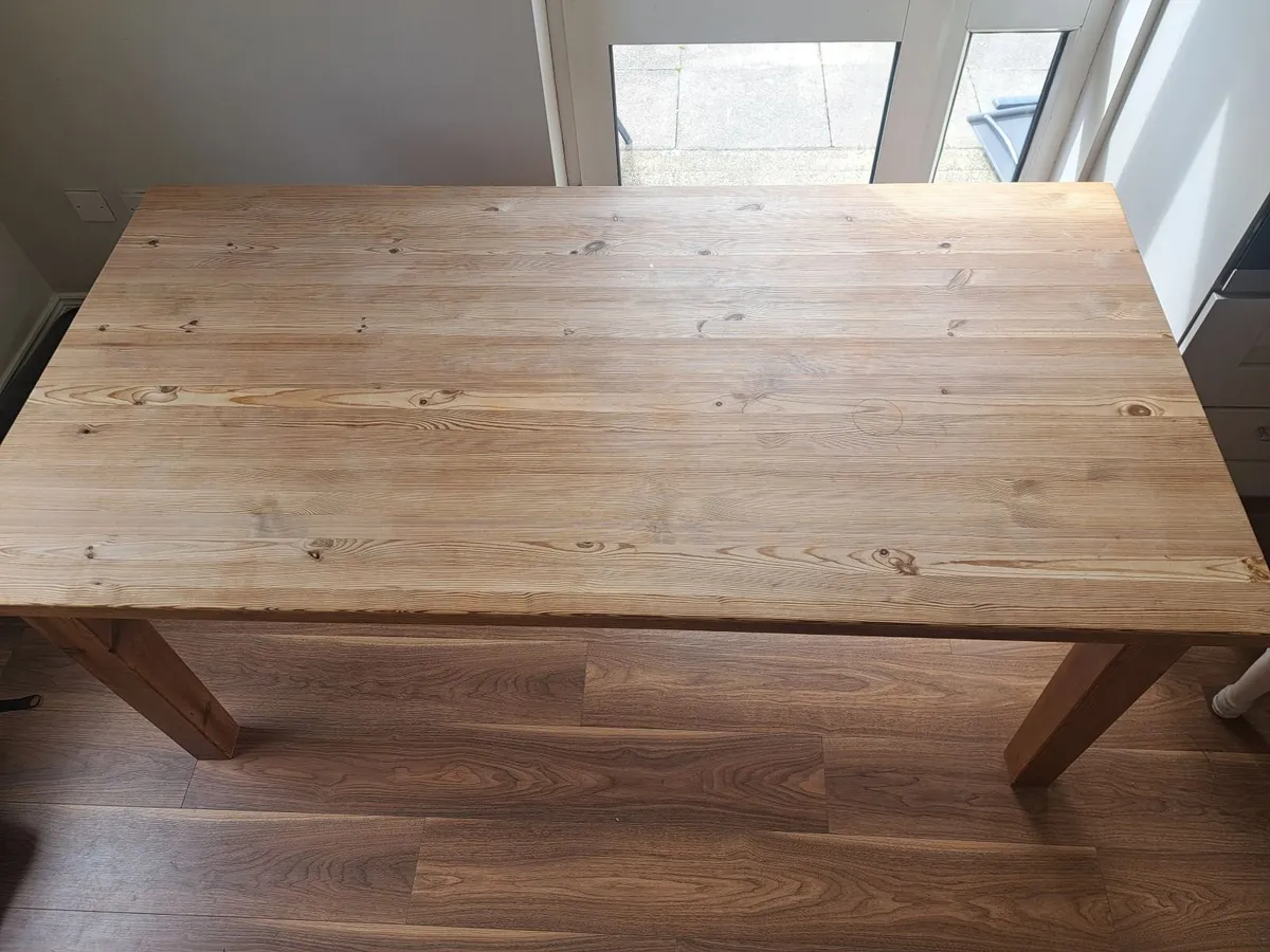 6ft x 3 ft Solid pine farmhouse kitchen table - Image 3