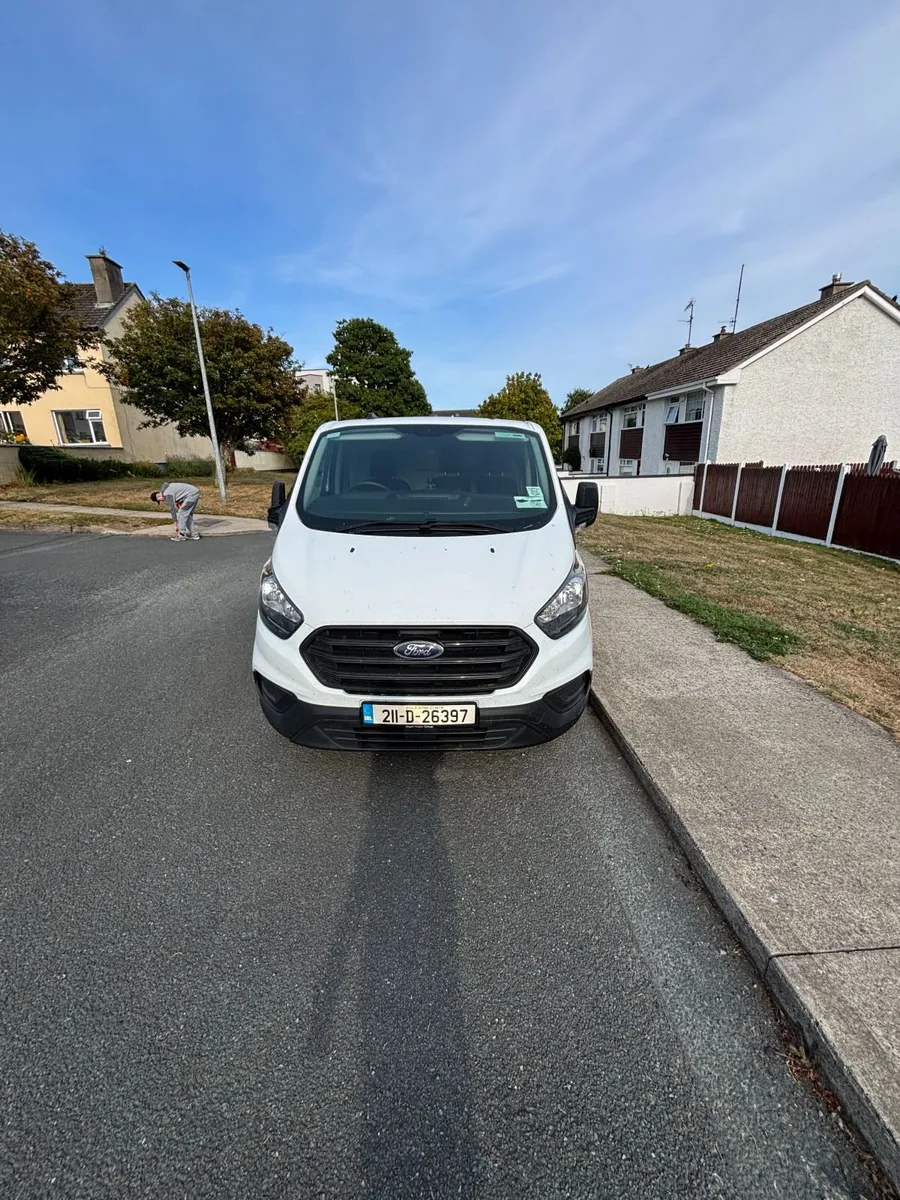 Ford Transit Custom LWB 2021 - Image 1