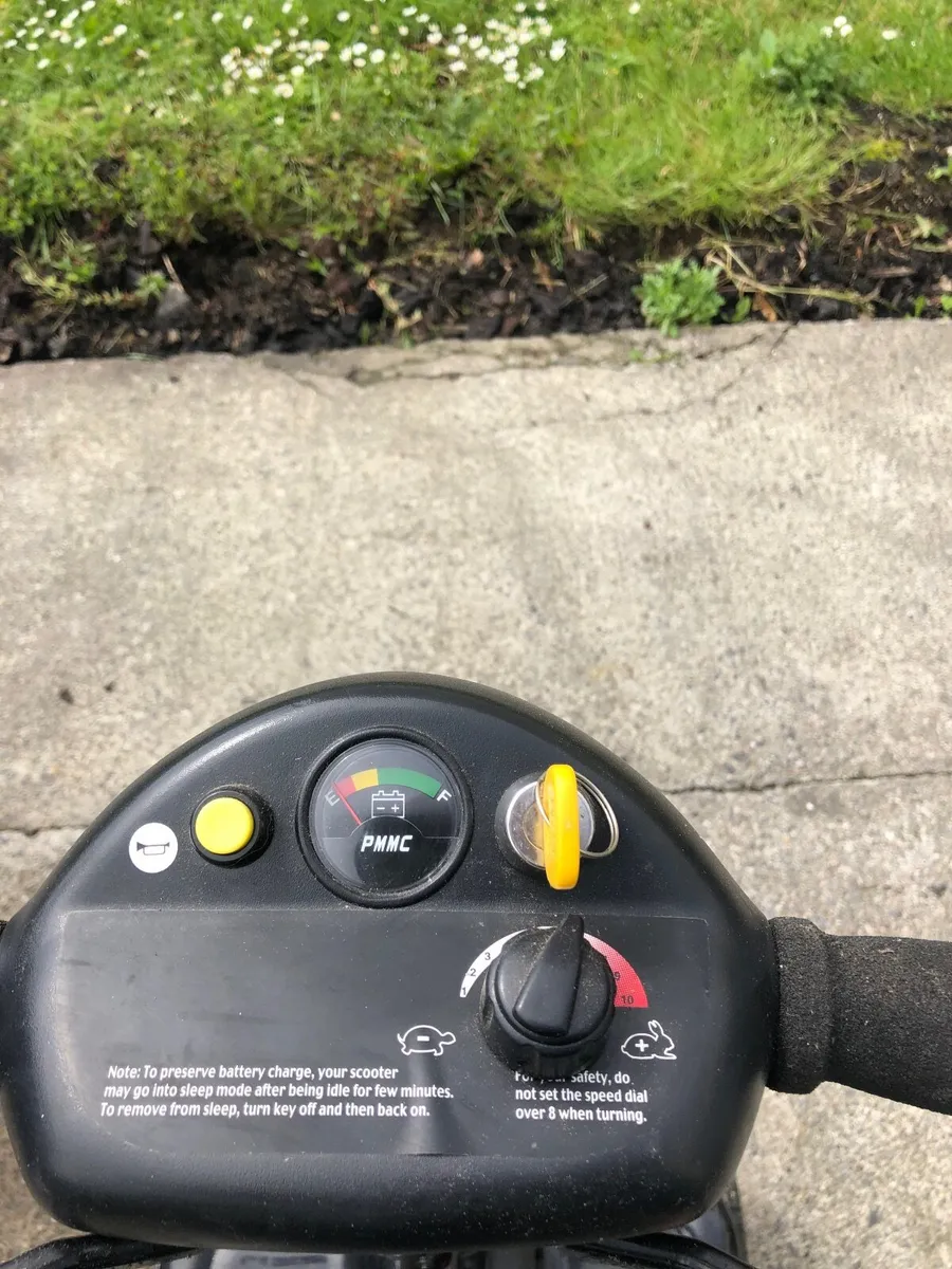 Mobility scooter - Image 2