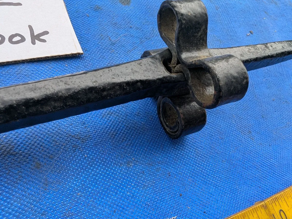 Square Topped Field Anvil - Image 3