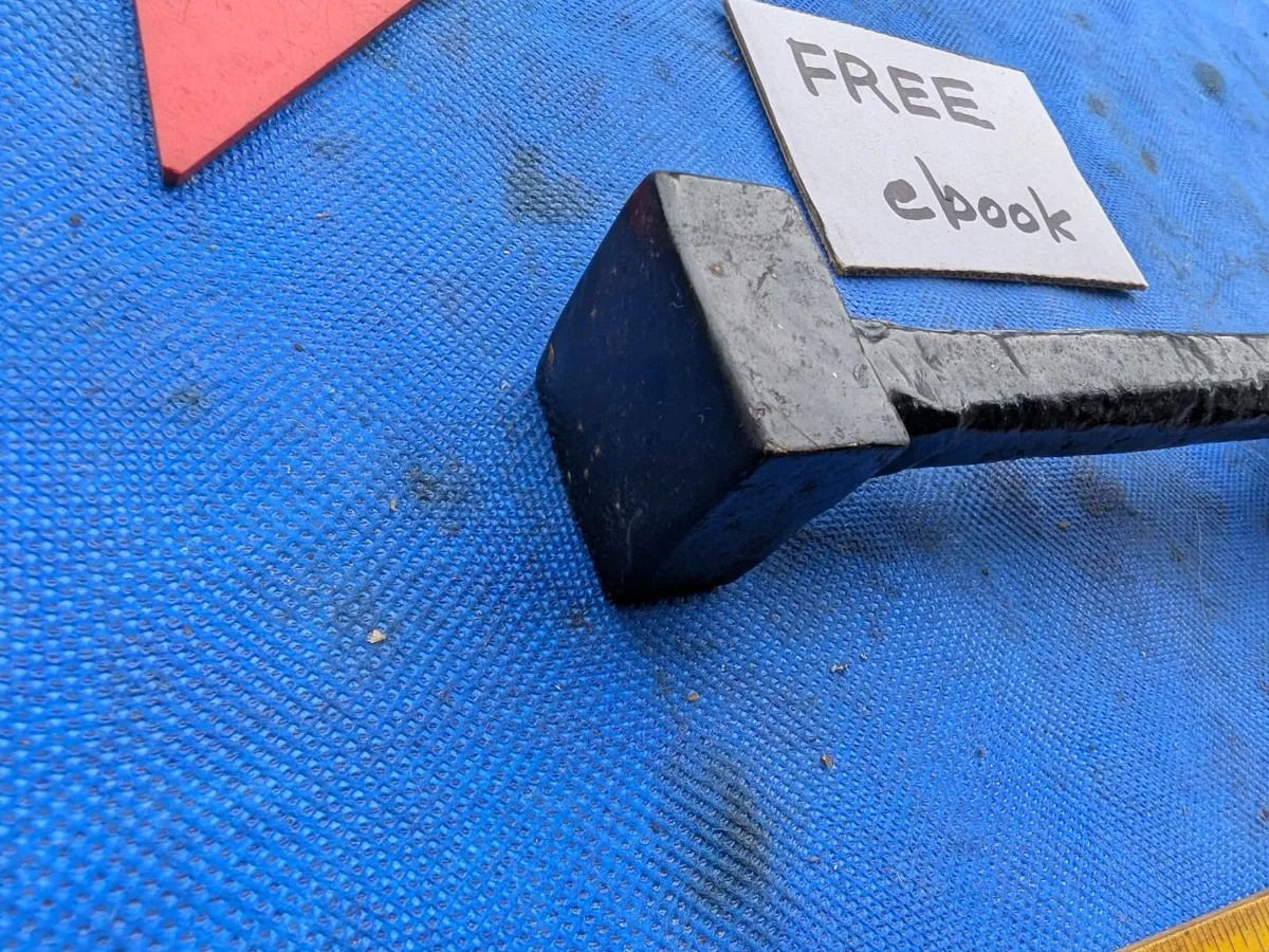 Square Topped Field Anvil - Image 4