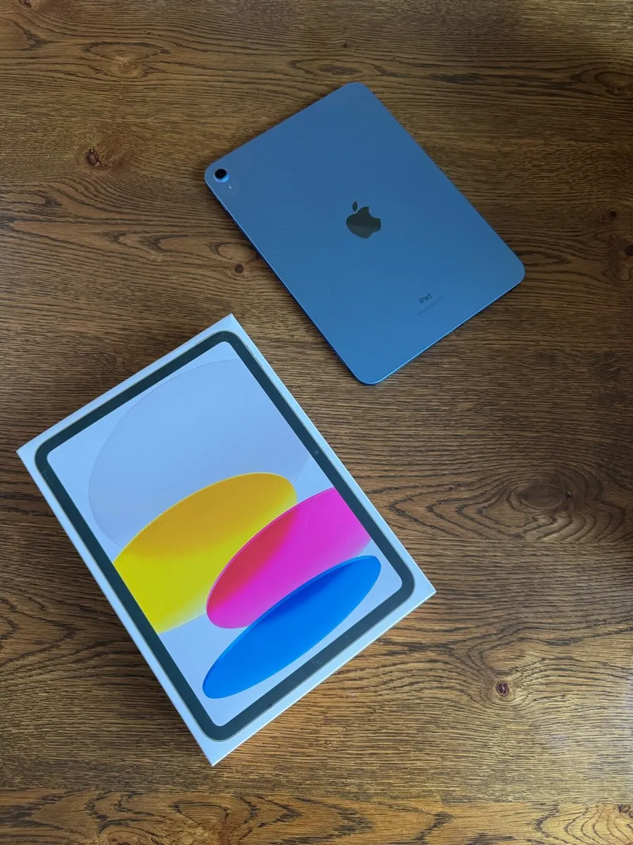 IPad 10th Generation 64GB - Image 1
