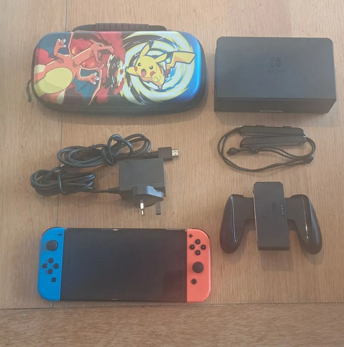 Switch OLED - Image 1