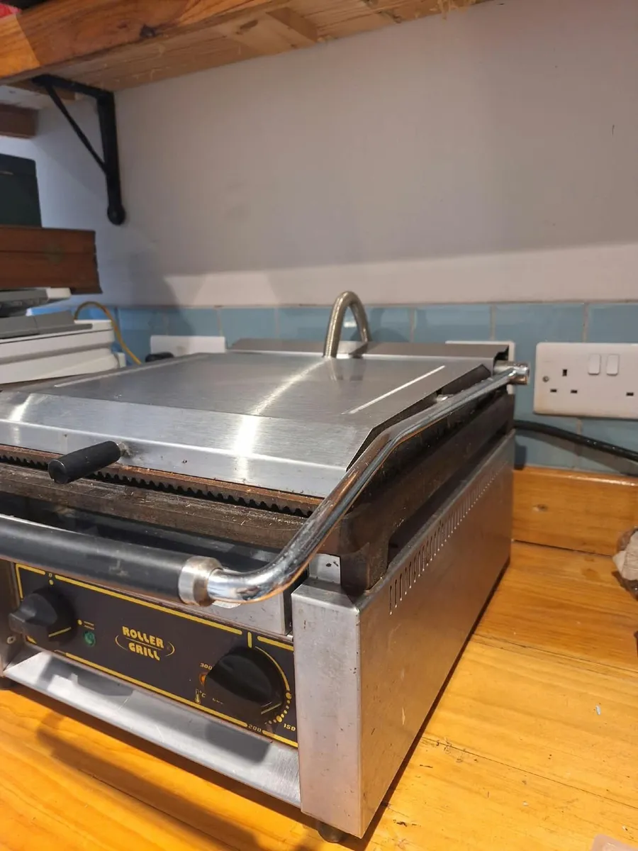 LARGE SANDWICH PANINI GRILL - Image 1