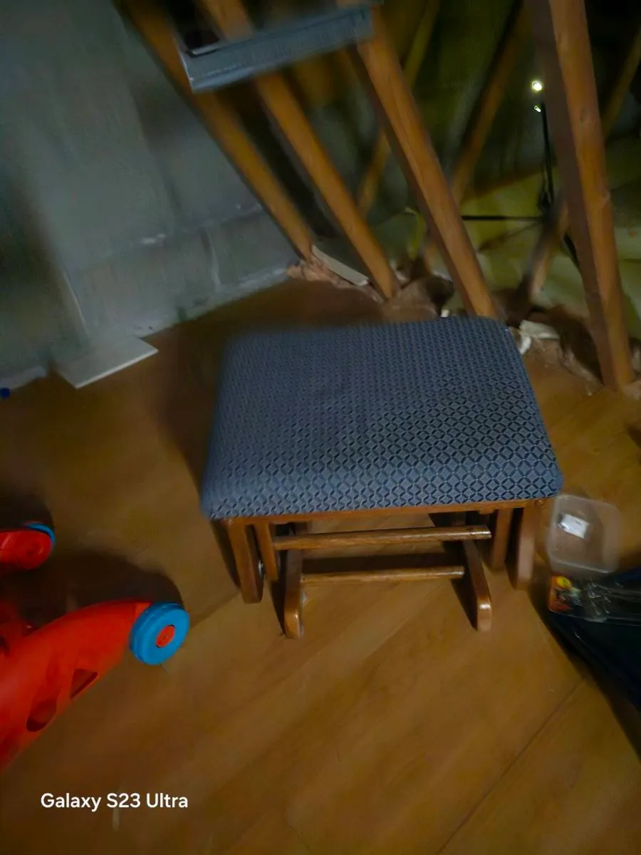 Rocking chair - Image 2