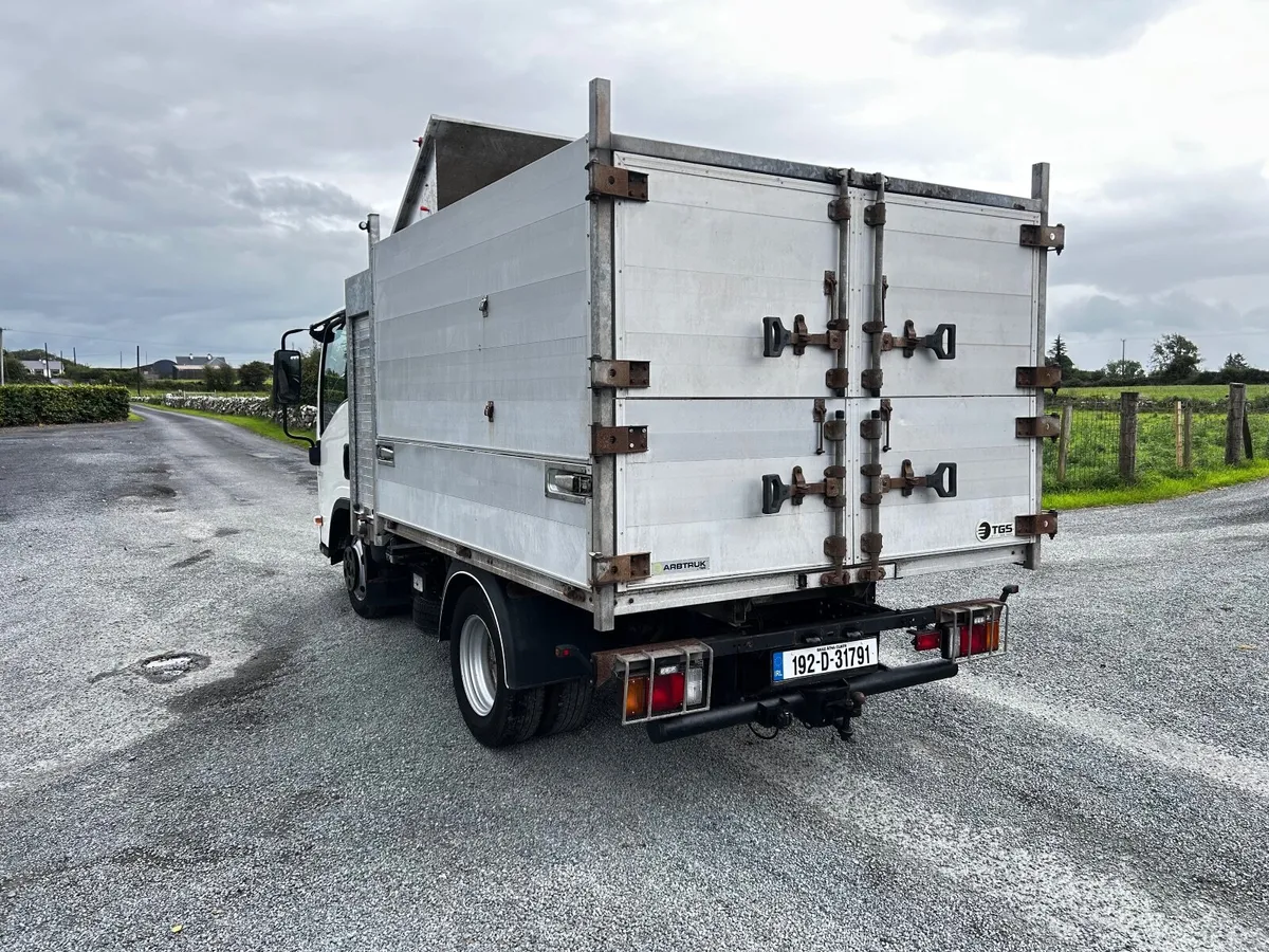 Isuzu n35/125 grafter - Image 4