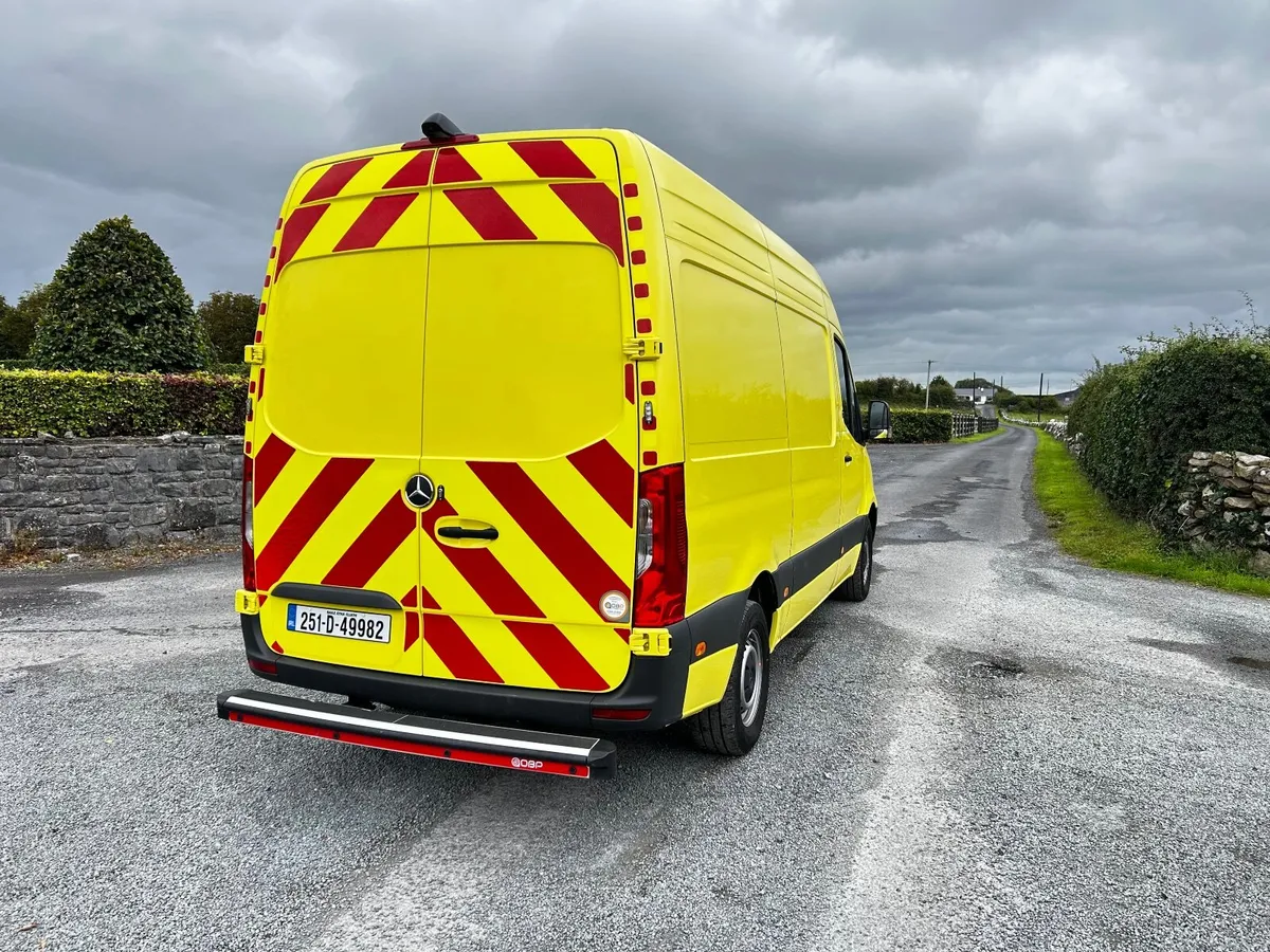 Mercedes sprinter - Image 4