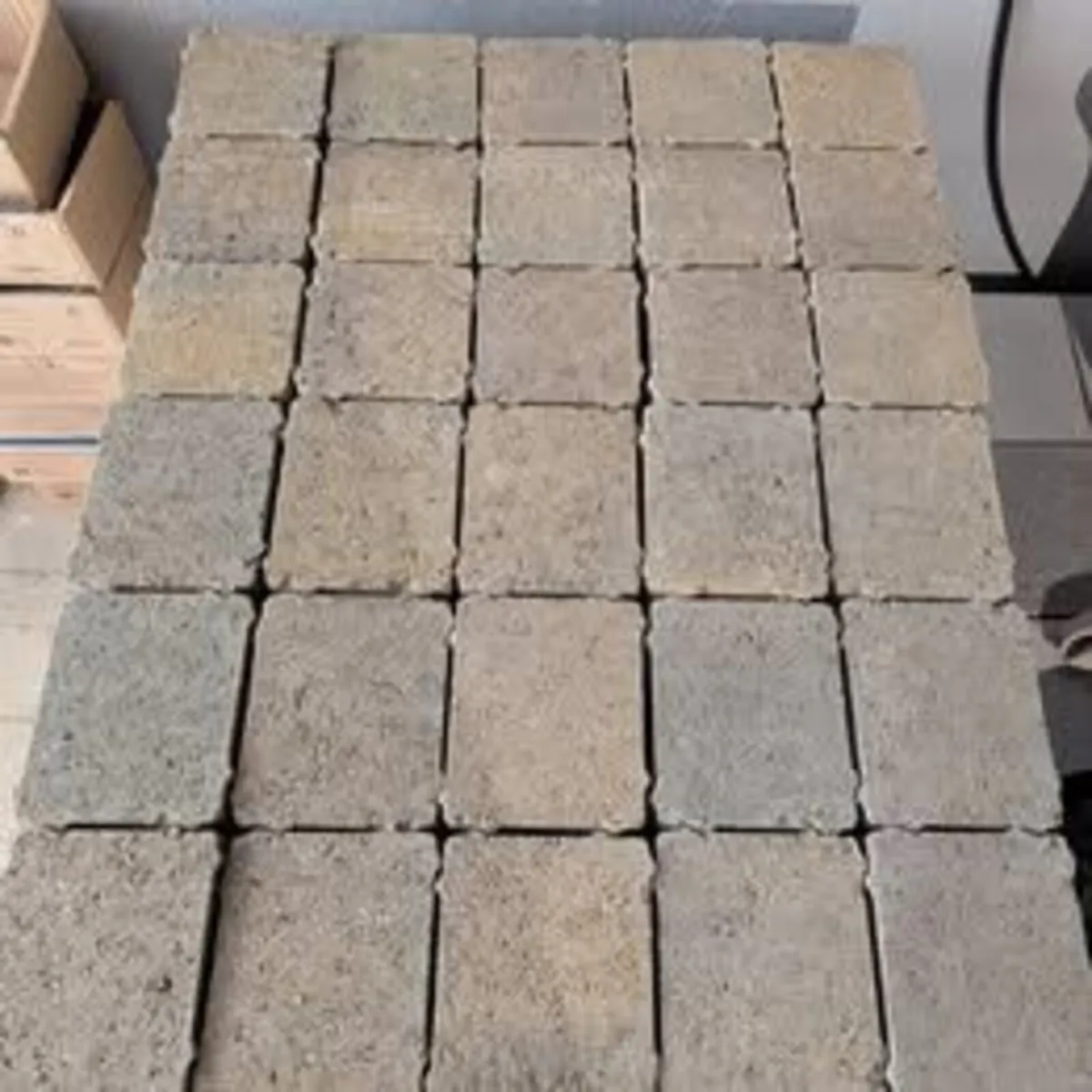 Concrete paving blocks - Image 1